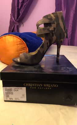 Camo heels