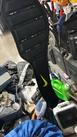 Nike weight lifting belt