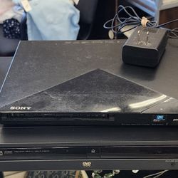 Sony DVD Player And Audio Set.