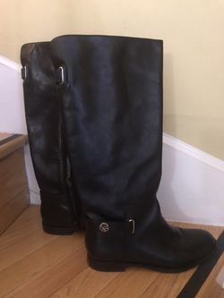 Coach woman boots size 8.5