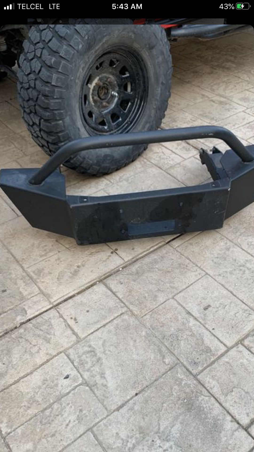 Warn winch bumper for sale excelente condition was going o use it in my 05 2500 Chevy Silverado but went different rout same size chassis