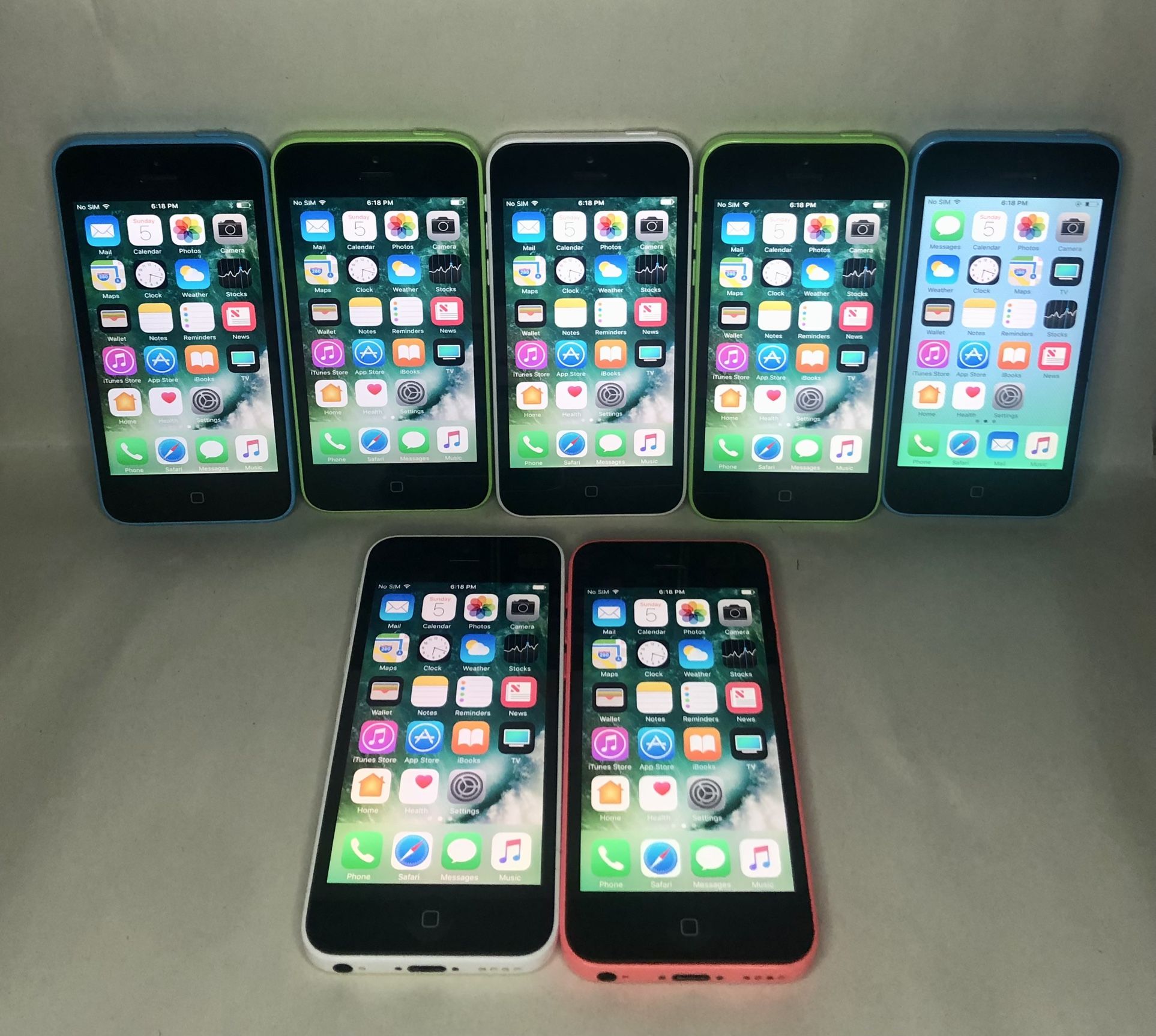 Lot of 7- Unlocked Apple iPhone 5C - Mixed Storage/Carriers - Tested/Clean IMEI