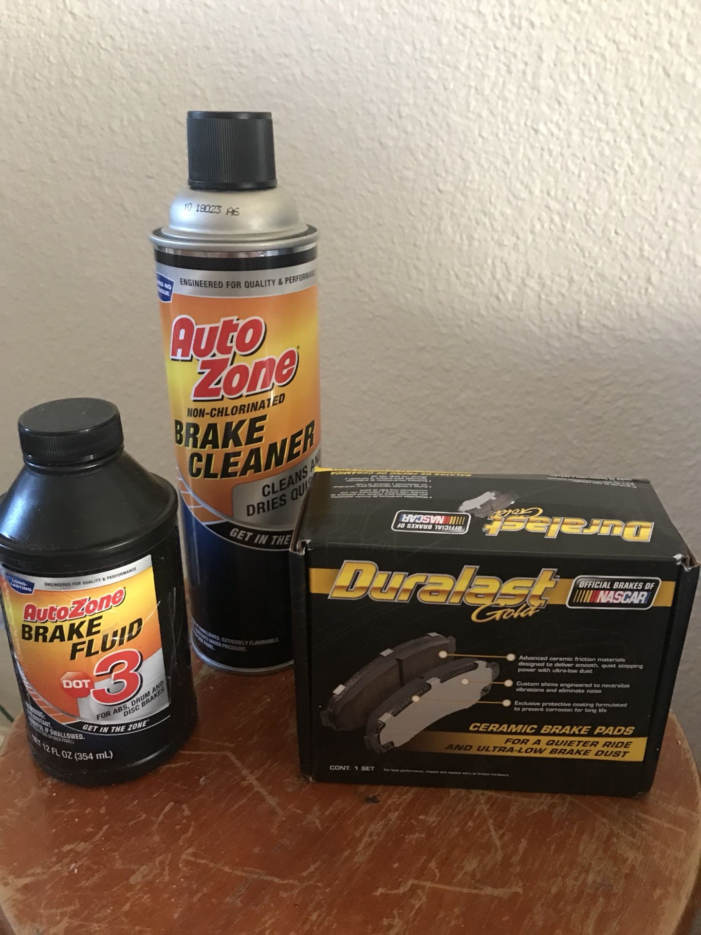 NEW Duralast Gold Brake Pads (Acura, Honda, Izuzu) & Unopened Brake Fluid and Cleaner