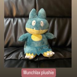 Munchlax Plushie