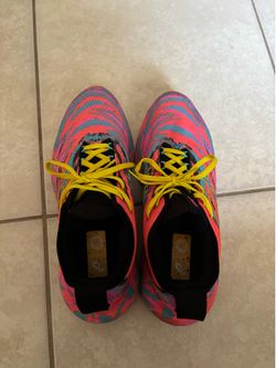 Women’s asics size 10.5
