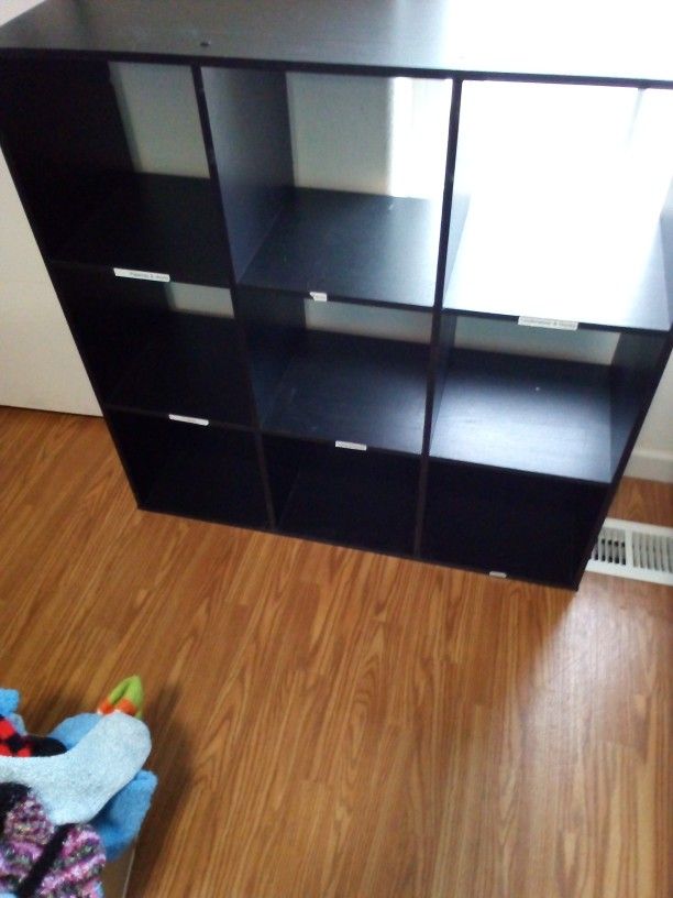 9 Cubbie Shelf
