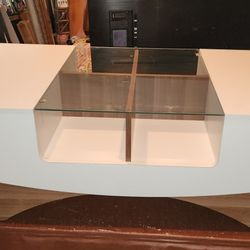 EXCELLENT LIVING AREA TABLE WITH GLASSTOP DISPLAY PIYS 2 STORAGE DREWERS 