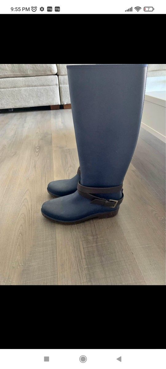 Blue Rain Boots $20 z6