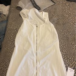 L/XL white Dress NEW W/ Tags