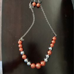 Necklace & Earrings 