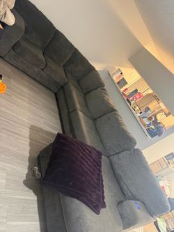 Sectional couch