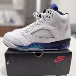 Jordan 5 Retro Grape (2025) Size 8