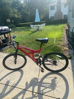 24 inch boys mountain bike.