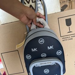 Michael Kors Extra Small  