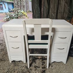 Waterfall Dresser