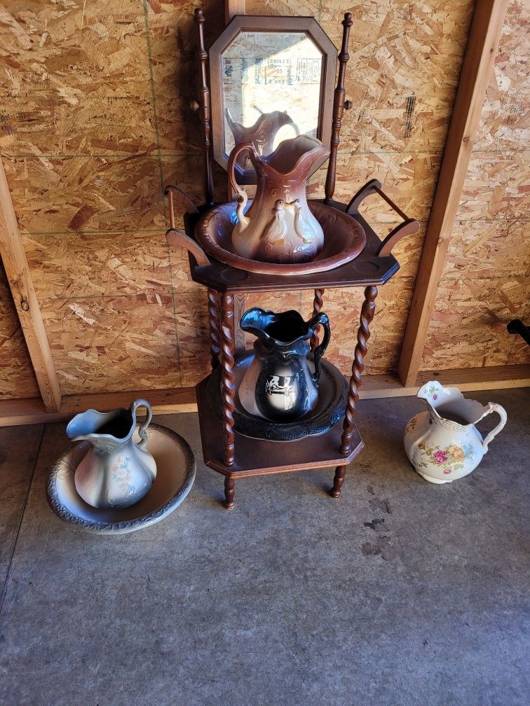 Face Wash Table With 4 Base And Bowls