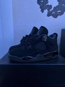 Jordan 4 Black Cat