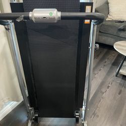 ProGear 190 Manual Treadmill with 2 Level Incline and Twin Flywheels