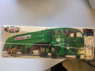 Sinclair plastic model truck new!!