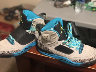 Daffy duck jordans best sale