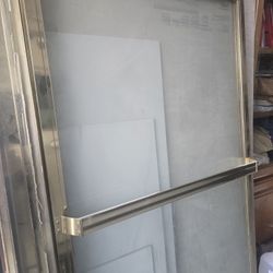SHOWER DOORS SLIDING EXCELLENT 