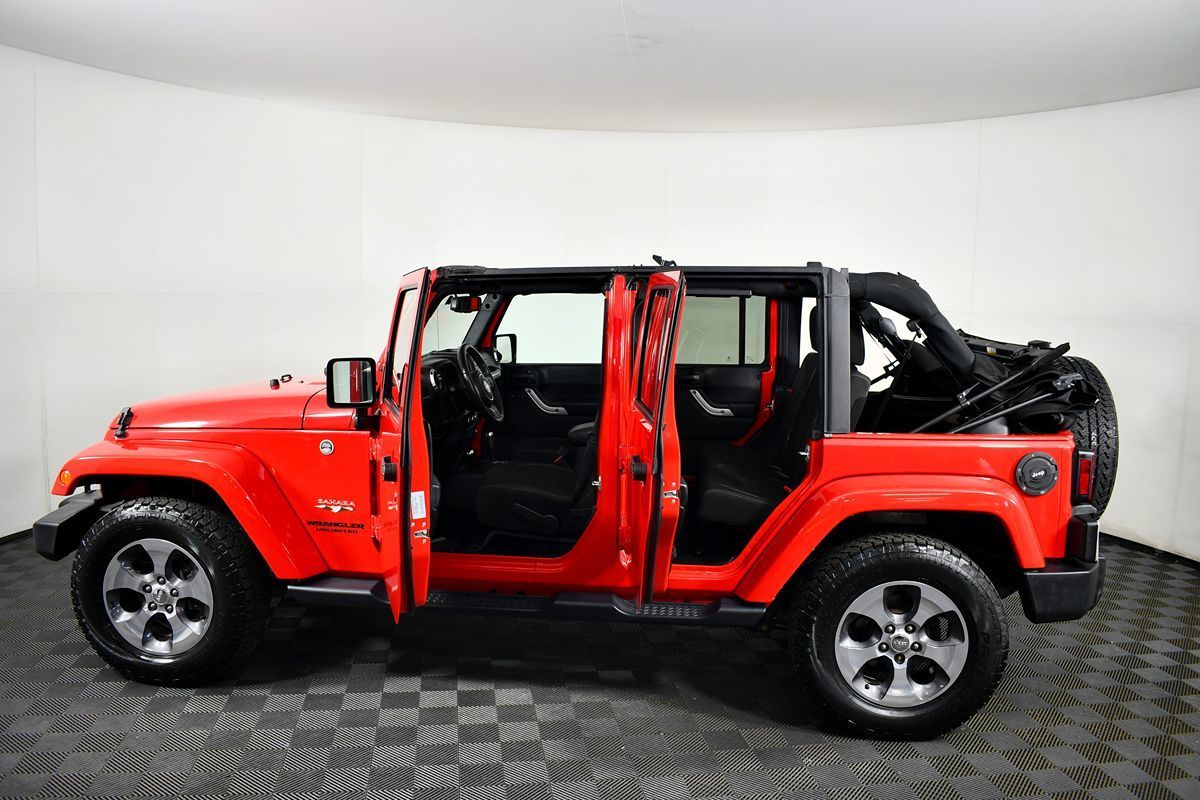 2017 Jeep Wrangler Sahara
