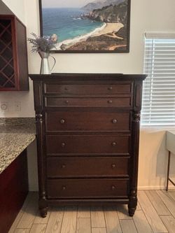Dresser Solid Wood Cedar Lined Drawers - Side Hangers