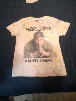 Poetic Justice Street Romance Tupac T - Shirt. Size Small.