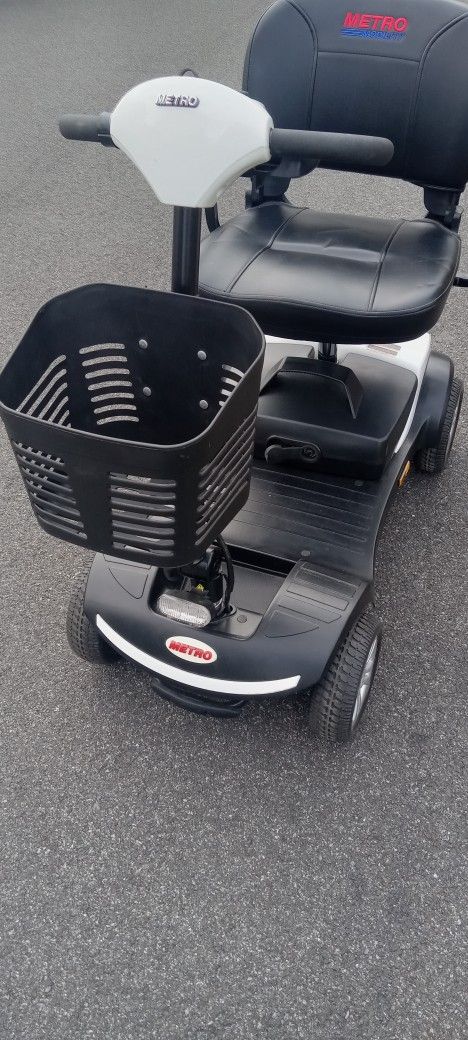 Metro Scooter 