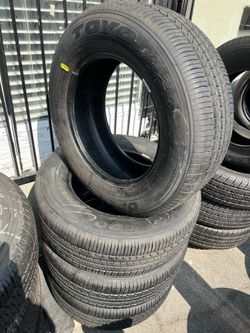 245/65/17 Toyo Semi New Tires Set Of 4 Installed And Balanced Set De 4 Llantas Como Nuevas Instaladas Y Balanceadas