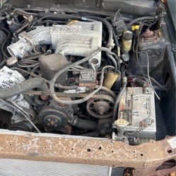1995 Ford 5.0 Engine And 5 Speed Manual Trans