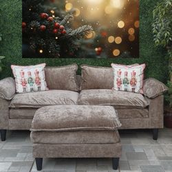 (Free Delivery 🚚) Grayish Couch w/Ottoman