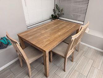 Kitchen table
