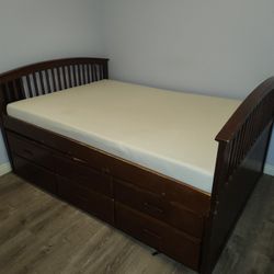 Two In One Full Size Bed And Twin Bed +full Size Mattress