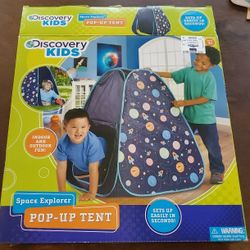 Discovery Kids Space Explorer Pop-Up Tent Like New In Box