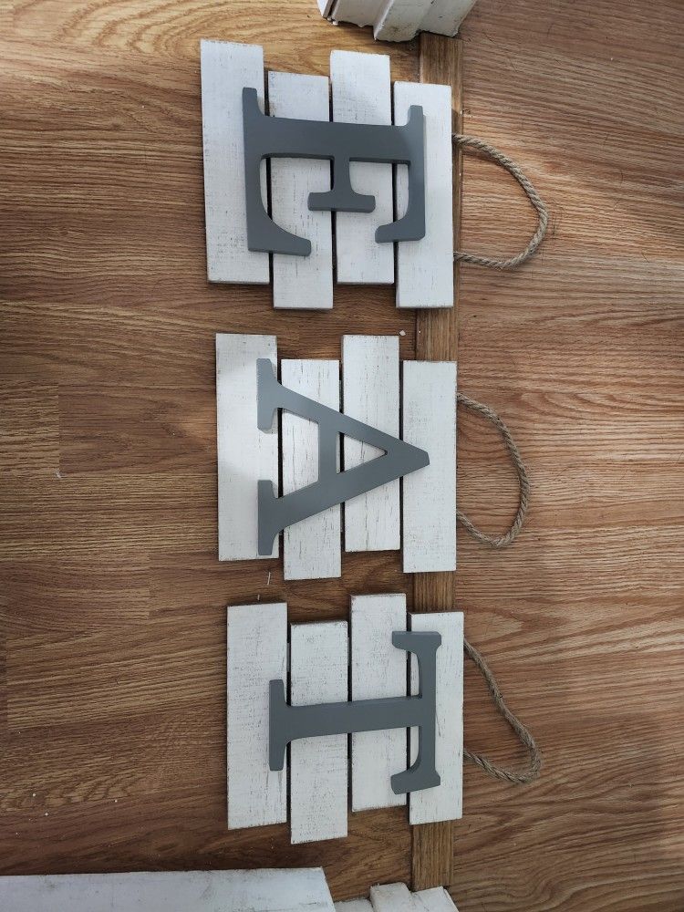 EAT Sign