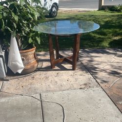 $20 Glass Table And Chairs 