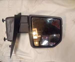 Passenger side view mirror: 2018-20 Ford F-150