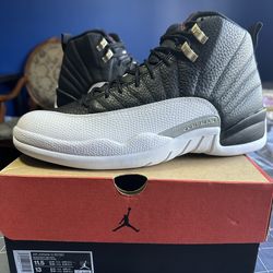 Jordan 12 Playoffs size 11.5 DS