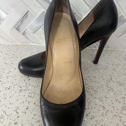 Christian Louboutin 36 1/2 (6.5)