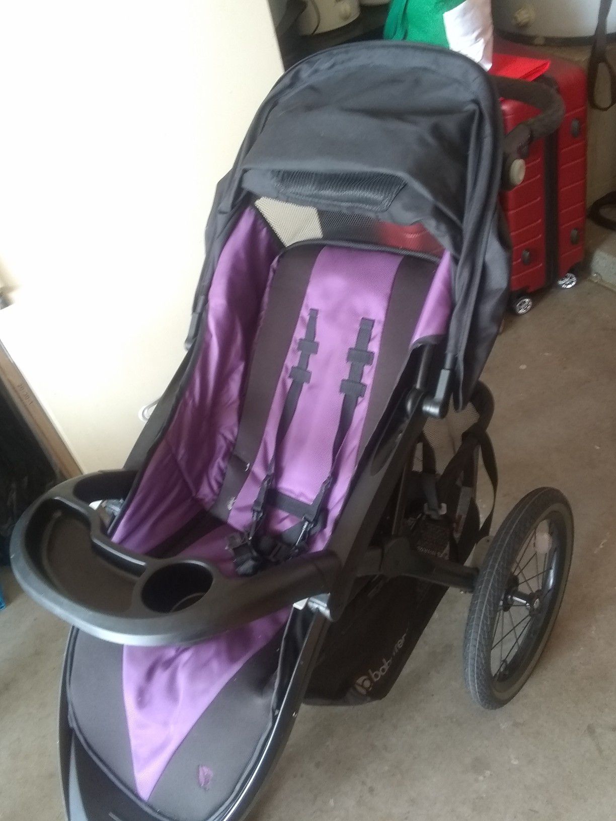 Jogging stroller and MP3 compatible speakers