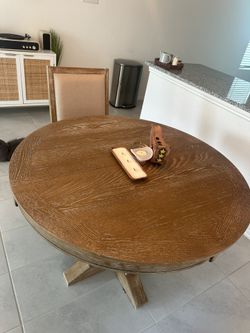 Dining Room Table & 4 Chairs