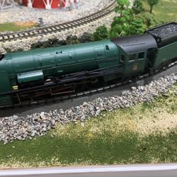 Trix 25480 HO Belgian State Railroad SNCB/NMBS Class 1 Steam Locomotive