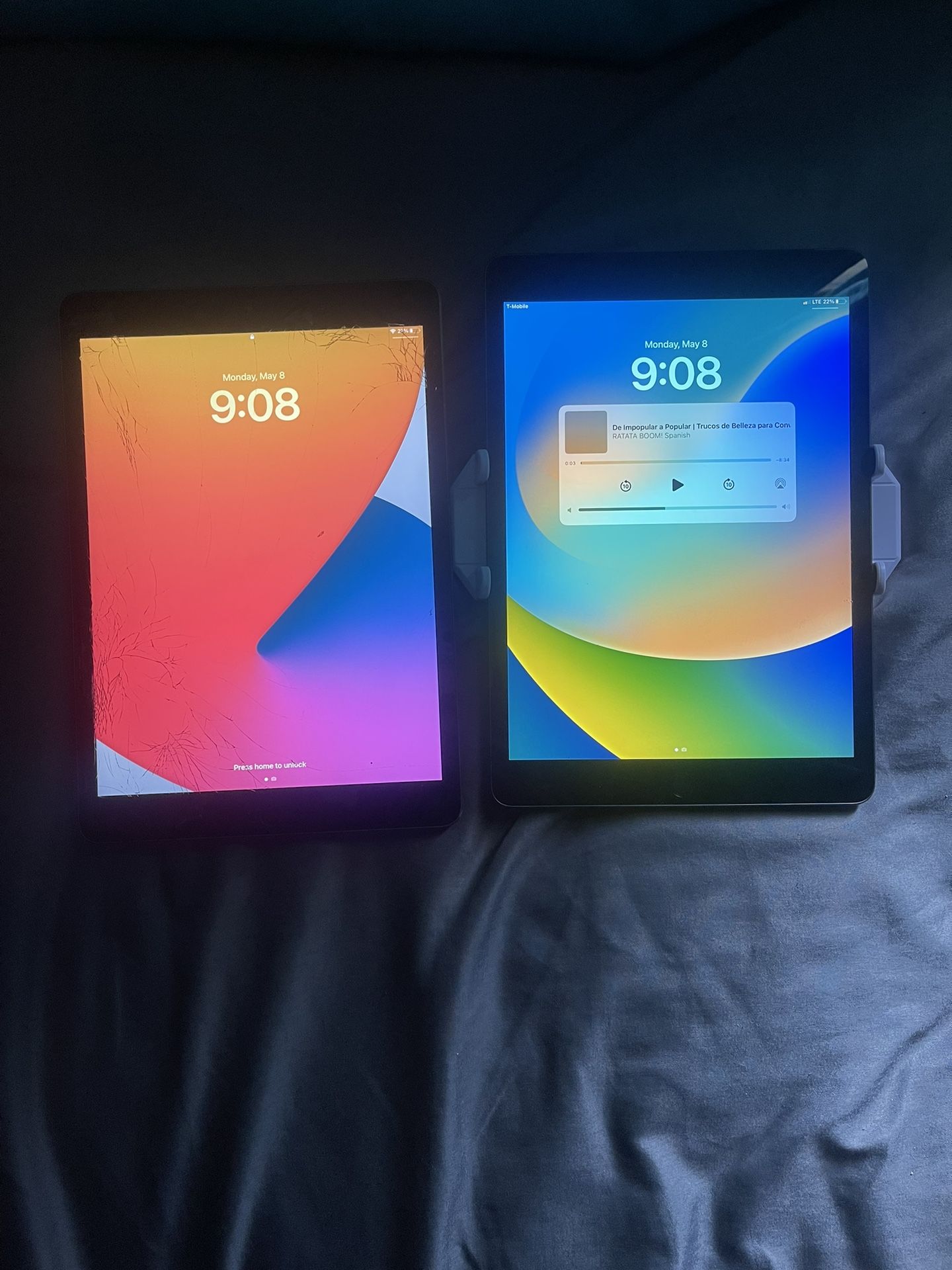 2 iPads