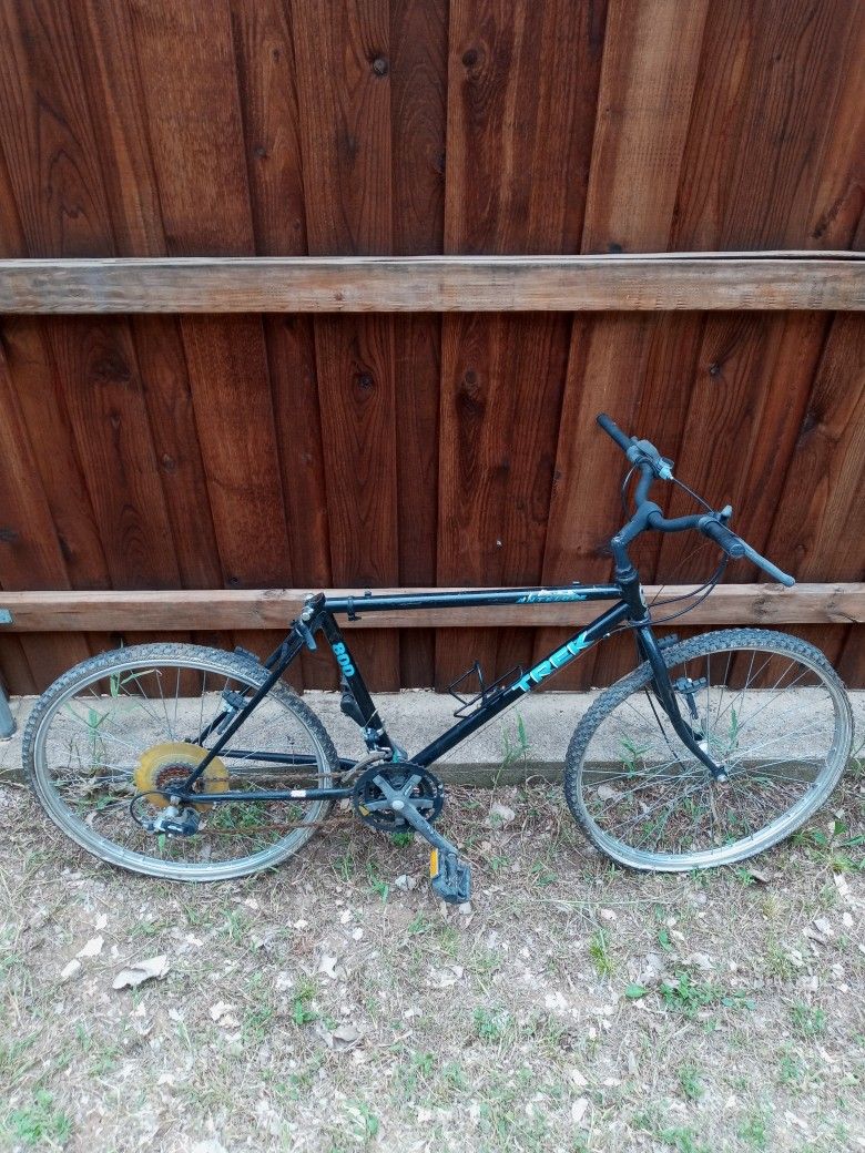 Trek Mountain Bike, Needs Work