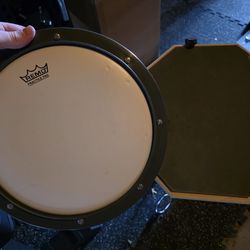 Drum Practice Pads – Remo & Evans RealFeel + Adjustable Stand