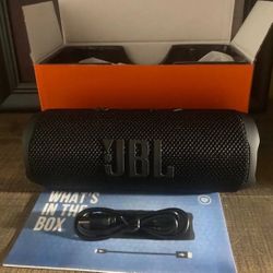 JBL Flip 6 **shipping only**