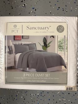 NEW Full/Queen 3-Piece Duvet Cover Set – White