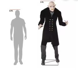 7ft Animated Victorian Vampire 