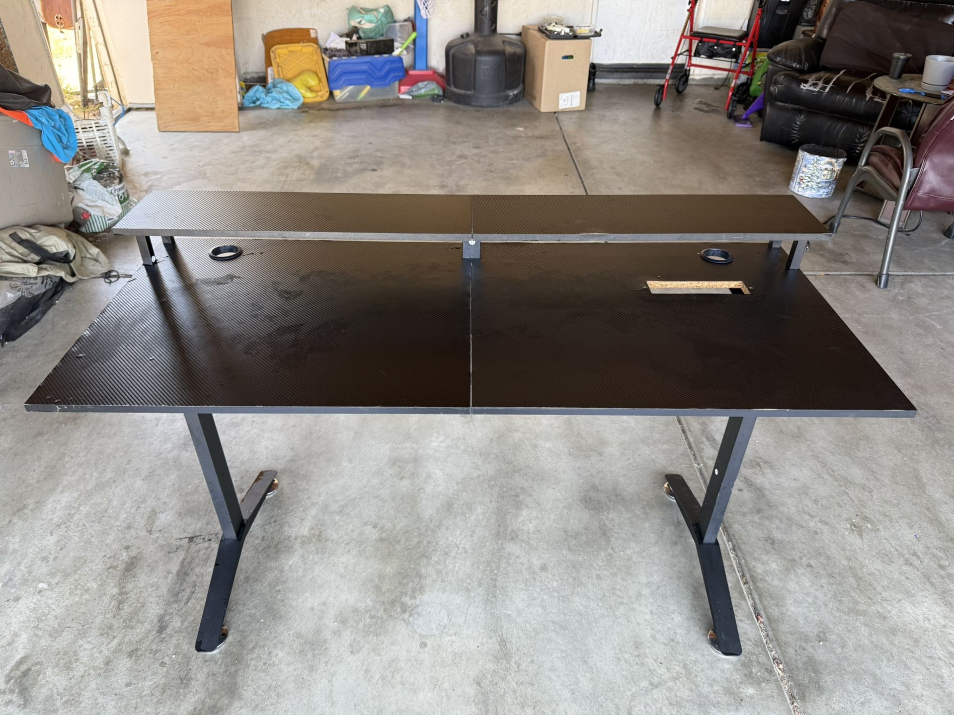 Carbon Fiber Gaming Desk